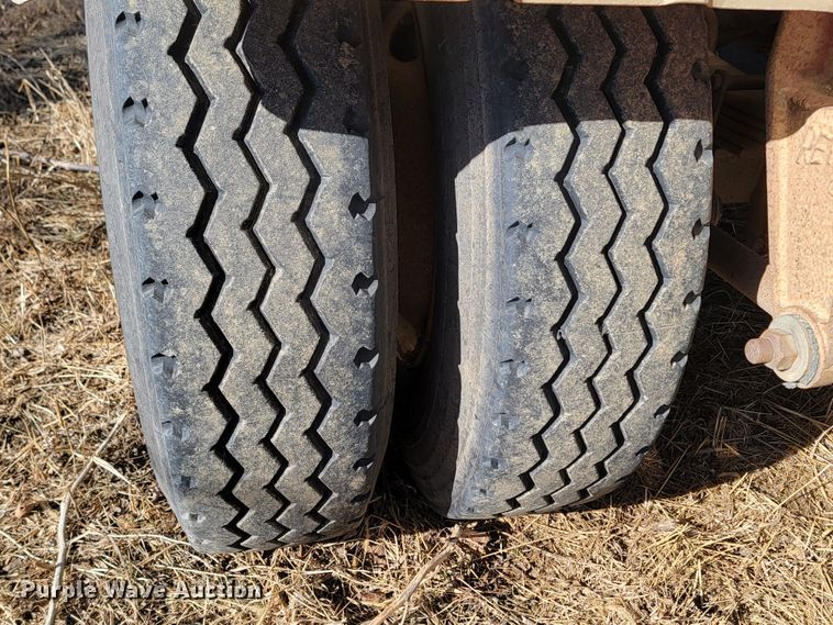 image for item LV9508 1979 Polar Tank Trailer  tank trailer