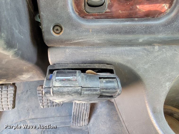 image for item LV9509 2007 Freightliner  crane truck