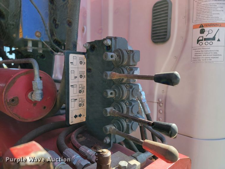 image for item LV9509 2007 Freightliner  crane truck