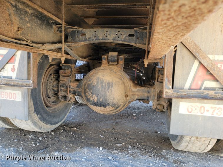 image for item LV9509 2007 Freightliner  crane truck