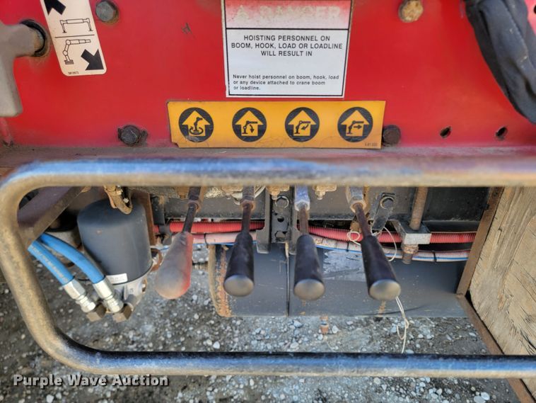 image for item LV9509 2007 Freightliner  crane truck