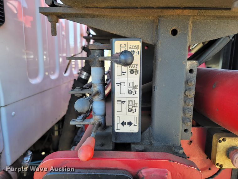 image for item LV9509 2007 Freightliner  crane truck