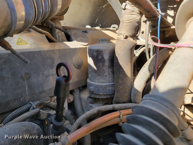 image for item LV9509 2007 Freightliner  crane truck