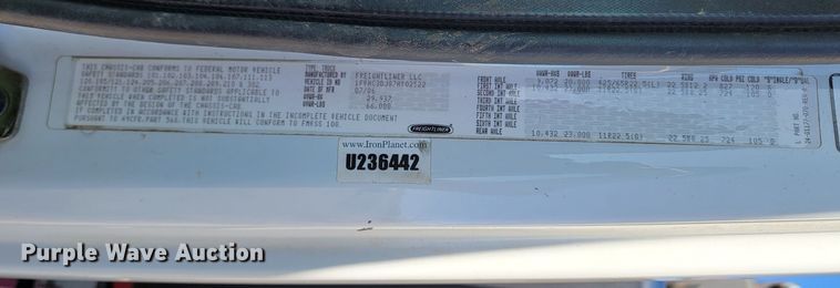 image for item LV9509 2007 Freightliner  crane truck