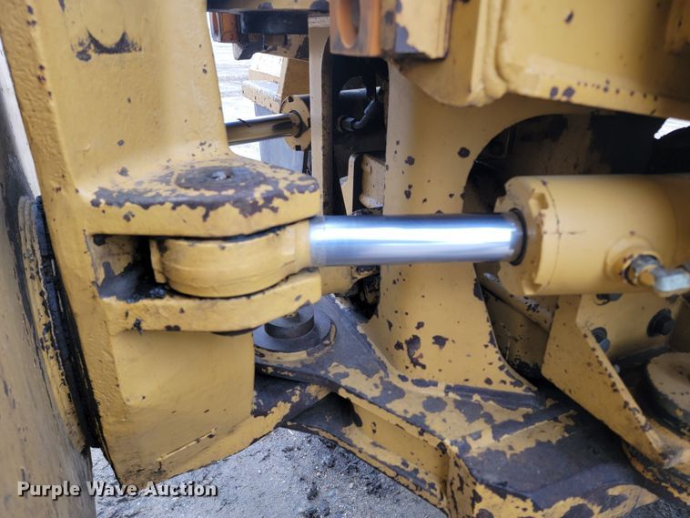 image for item LV9518 1998 Caterpillar D300E  haul truck