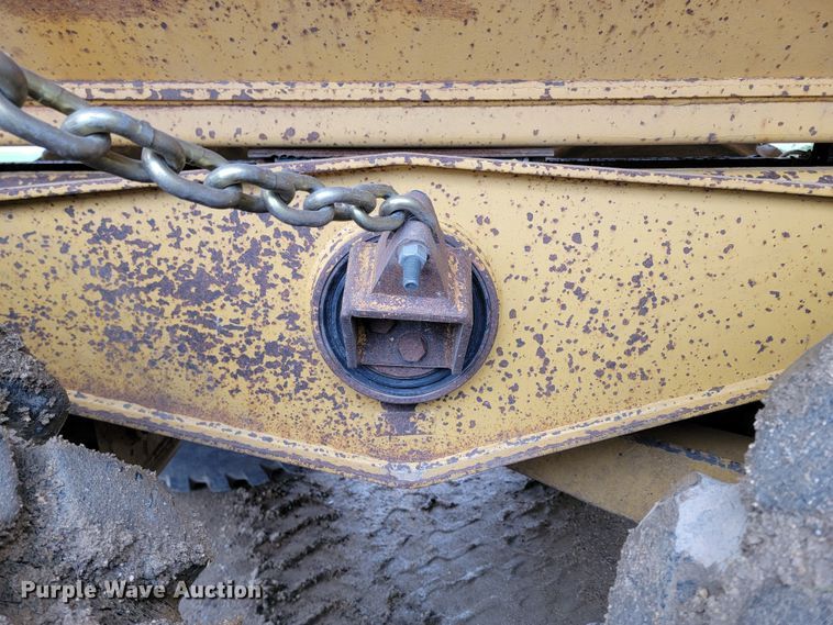 image for item LV9518 1998 Caterpillar D300E  haul truck