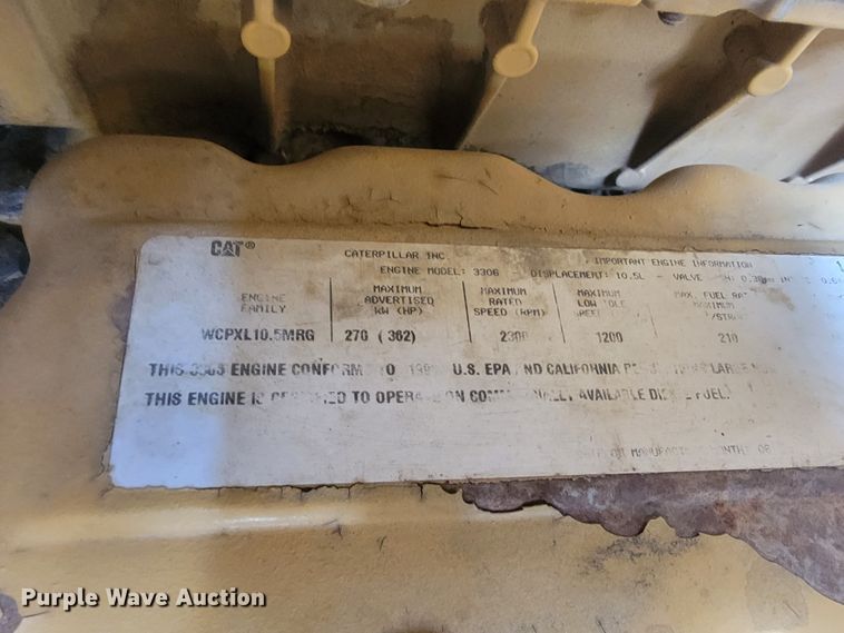 image for item LV9518 1998 Caterpillar D300E  haul truck