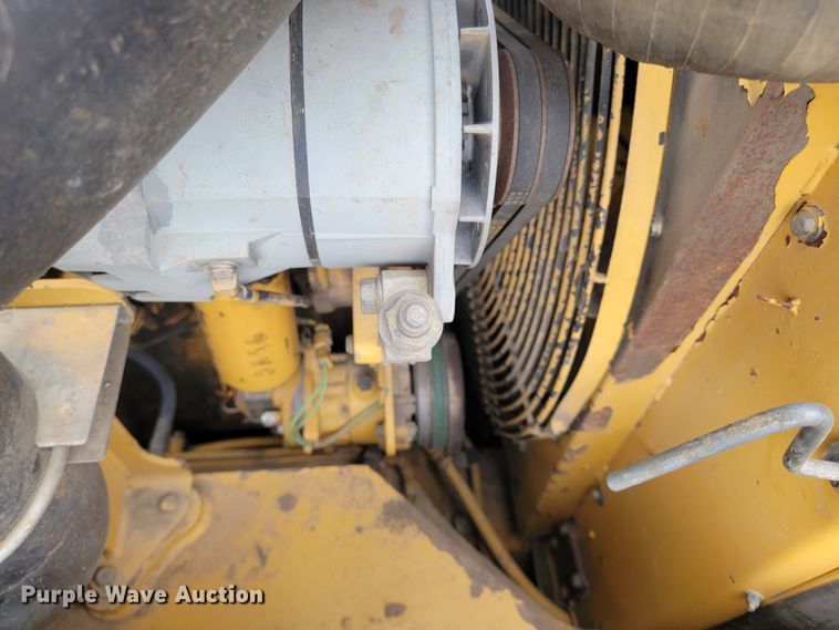 image for item LV9518 1998 Caterpillar D300E  haul truck