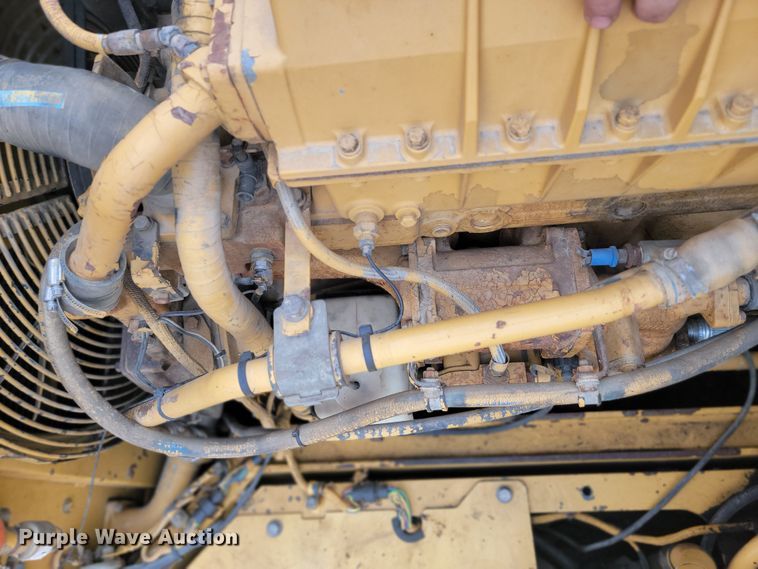 image for item LV9518 1998 Caterpillar D300E  haul truck