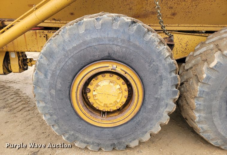 image for item LV9518 1998 Caterpillar D300E  haul truck