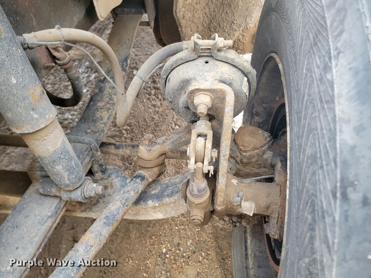 image for item LV9523 2003 Sterling Acterra  flatbed truck