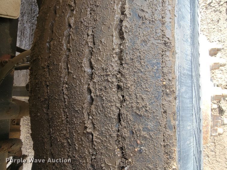 image for item LV9523 2003 Sterling Acterra  flatbed truck