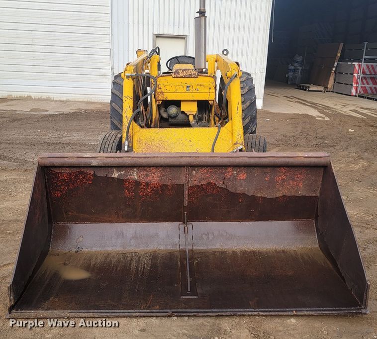 image for item LV9524 Ford  tractor