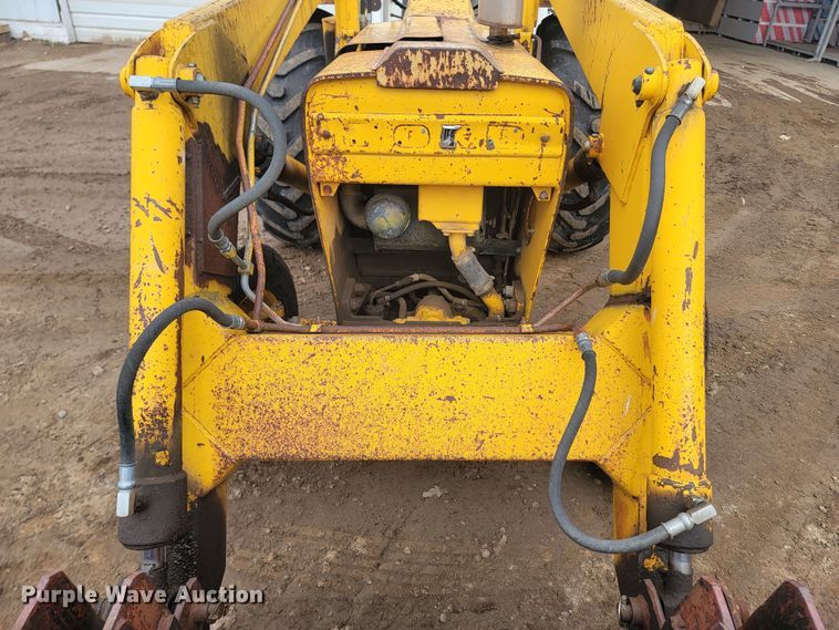 image for item LV9524 Ford  tractor