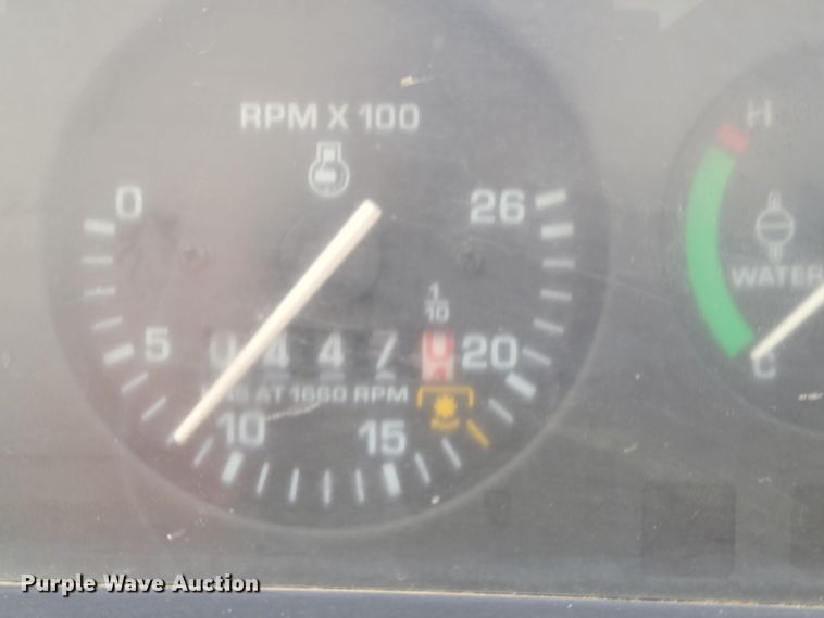 image for item LV9524 Ford  tractor