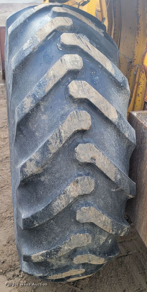 image for item LV9524 Ford  tractor