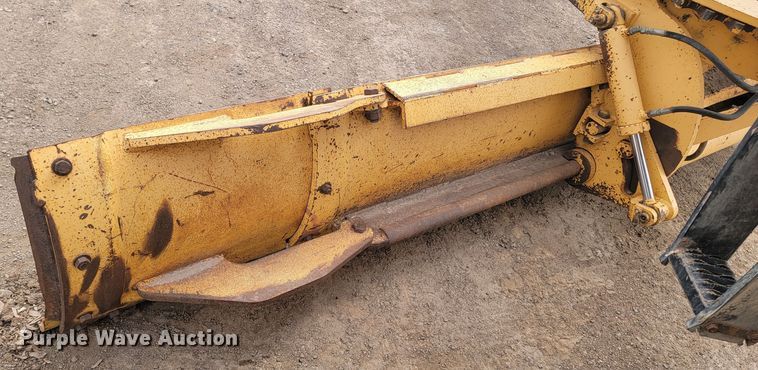 image for item LV9529 2001  Volvo G730  motor grader