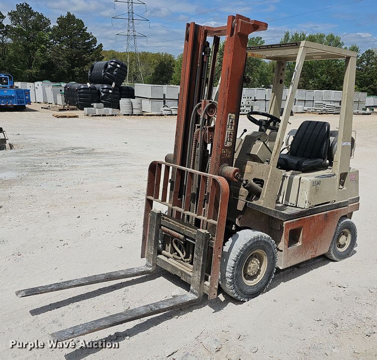 image for item LW9561 Nissan PH01A15V  forklift