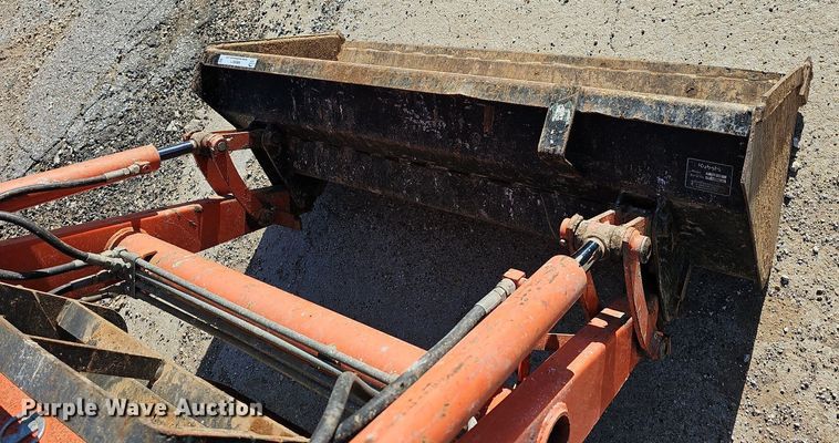 image for item MB9971 Kubota B21  MFWD tractor