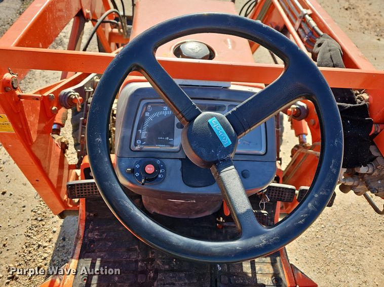 image for item MB9971 Kubota B21  MFWD tractor