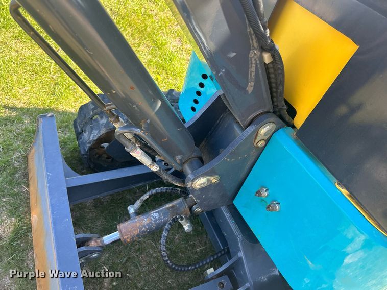 image for item MC9871 2022 Ants ME10E  mini excavator