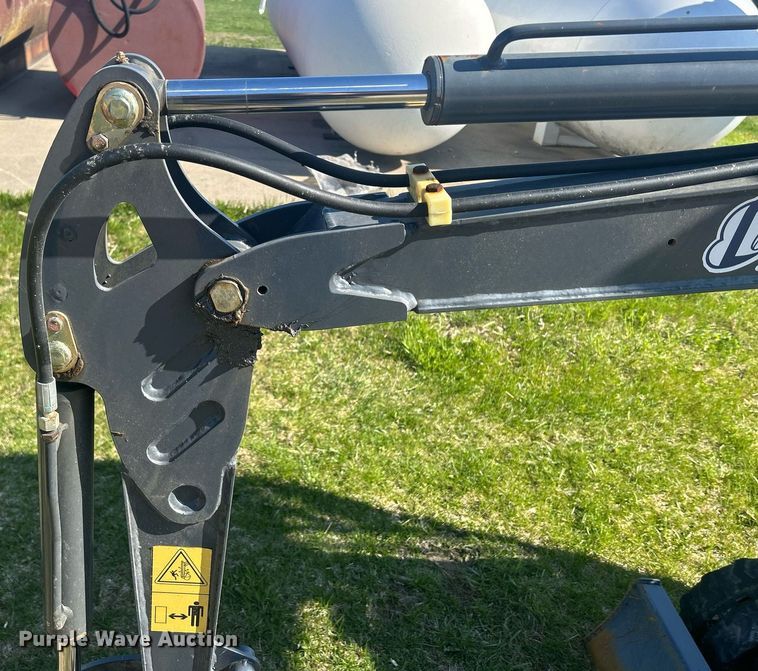 image for item MC9871 2022 Ants ME10E  mini excavator