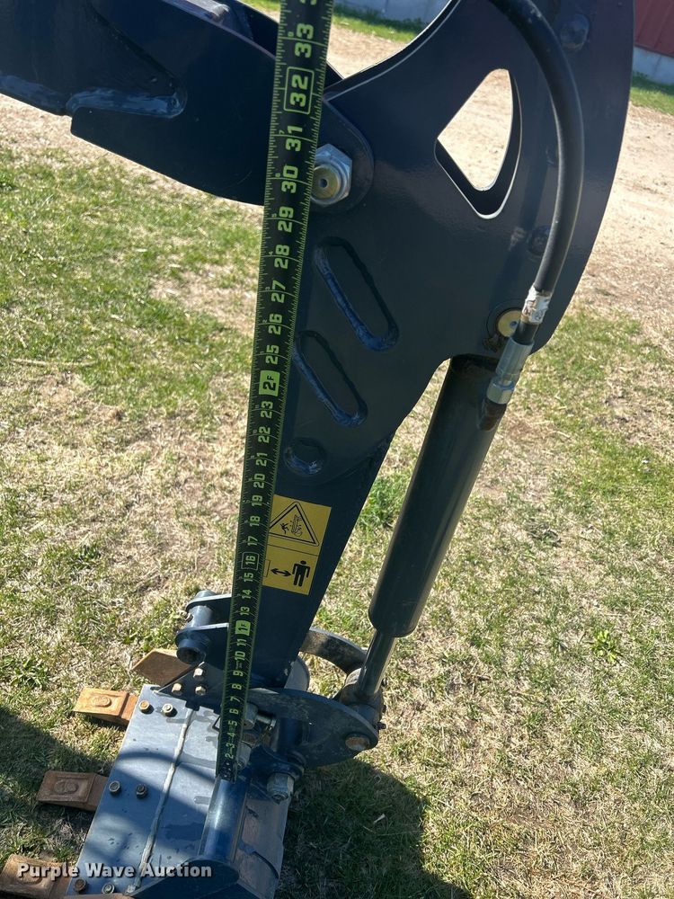 image for item MC9871 2022 Ants ME10E  mini excavator