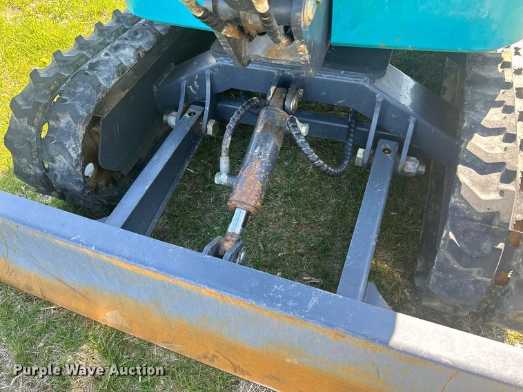 image for item MC9871 2022 Ants ME10E  mini excavator