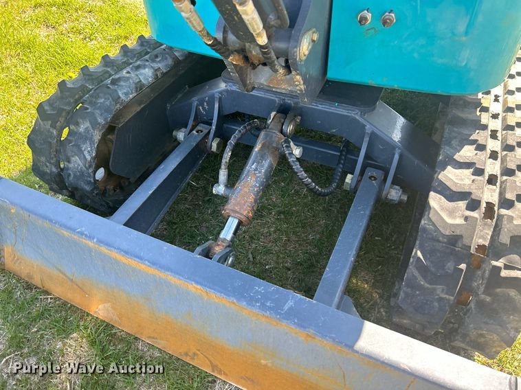 image for item MC9871 2022 Ants ME10E  mini excavator