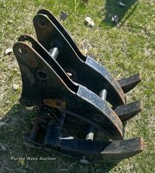 image for item MC9871 2022 Ants ME10E  mini excavator