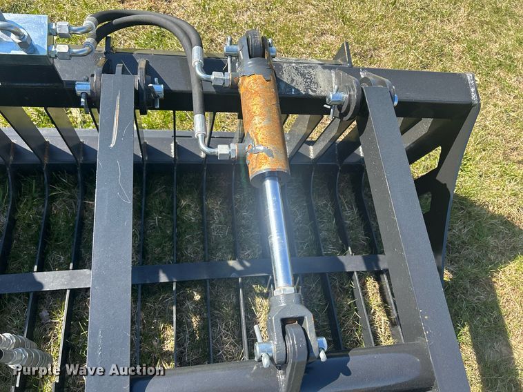 image for item MC9872 JCT  skid steer grapple bucket