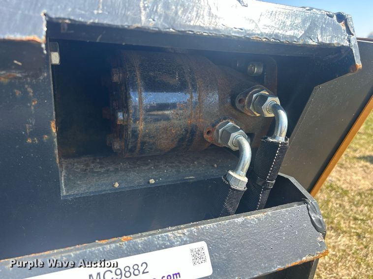 image for item MC9882 Skid steer concrete mixer