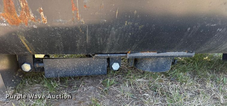 image for item MC9882 Skid steer concrete mixer