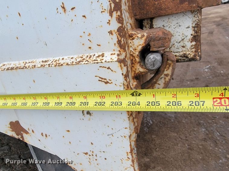 image for item ME9778 1995 Freightliner FLD112  dump truck