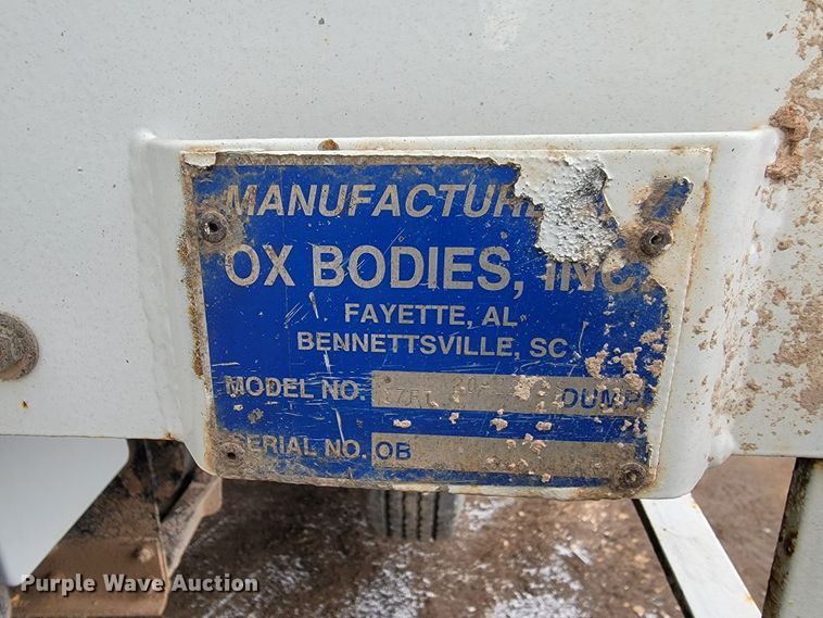 image for item ME9778 1995 Freightliner FLD112  dump truck