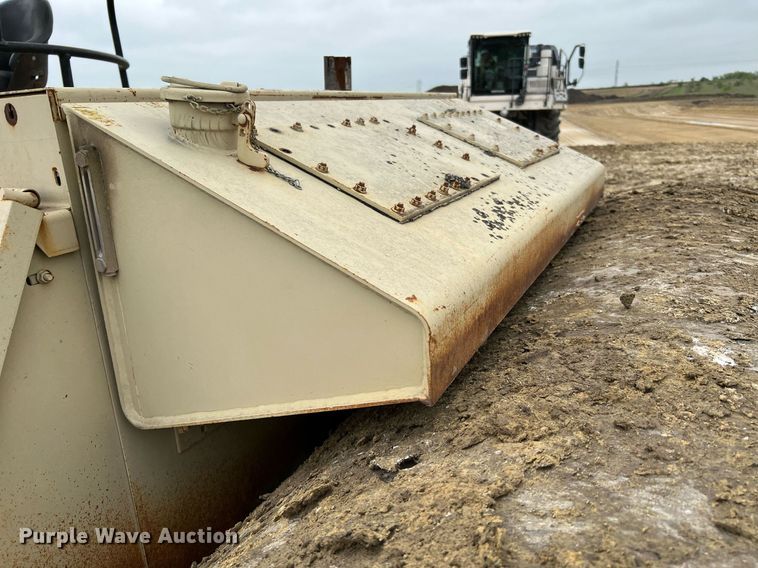 image for item MF9927 1995 Ingersoll Rand DD-110  double drum vibratory roller