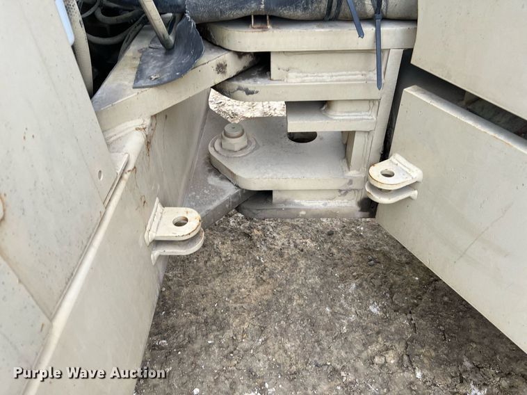 image for item MF9927 1995 Ingersoll Rand DD-110  double drum vibratory roller