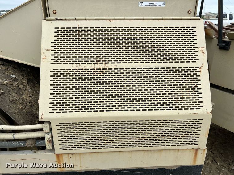 image for item MF9927 1995 Ingersoll Rand DD-110  double drum vibratory roller