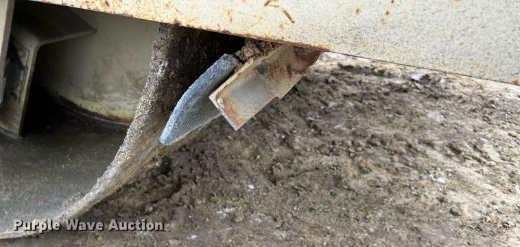 image for item MF9927 1995 Ingersoll Rand DD-110  double drum vibratory roller