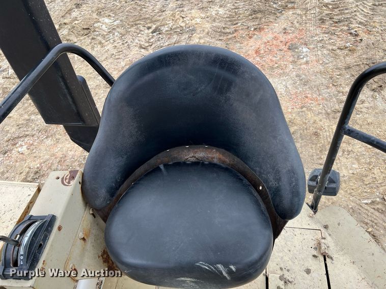 image for item MF9927 1995 Ingersoll Rand DD-110  double drum vibratory roller