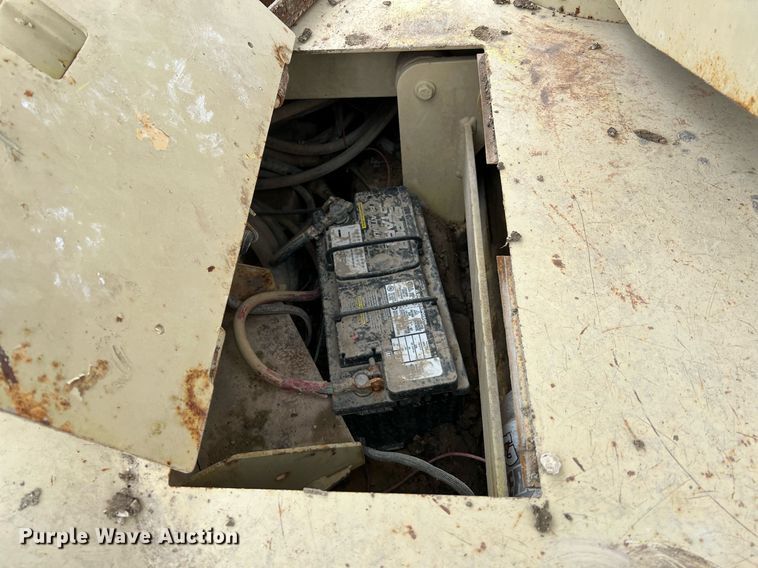 image for item MF9927 1995 Ingersoll Rand DD-110  double drum vibratory roller