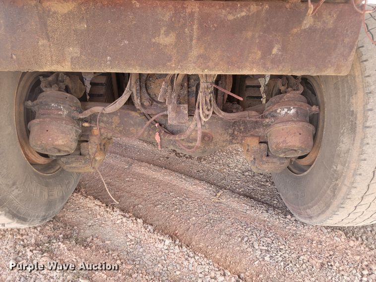 image for item ML9281 2004 Mack MR688S  refuse truck