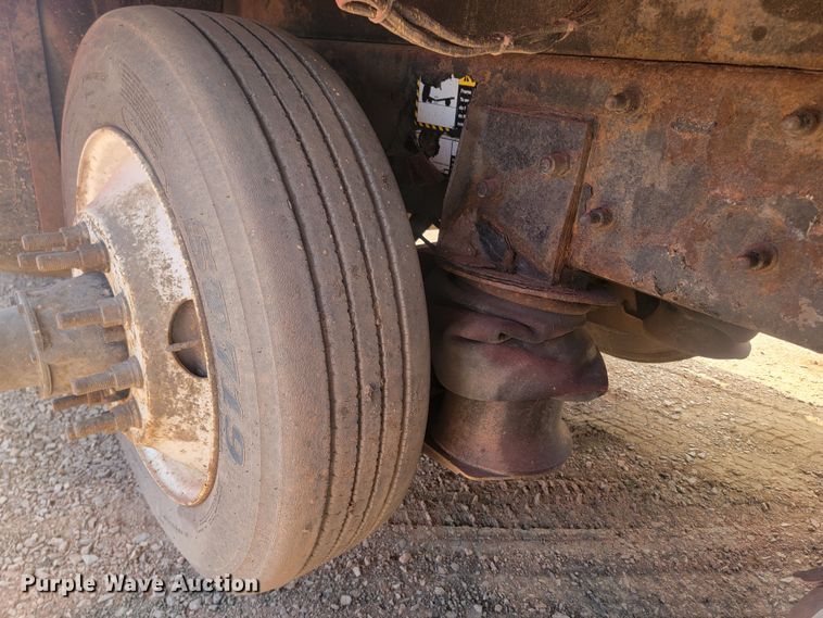 image for item ML9281 2004 Mack MR688S  refuse truck