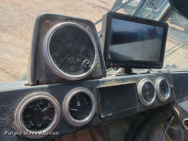 image for item ML9281 2004 Mack MR688S  refuse truck