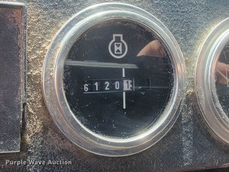 image for item ML9281 2004 Mack MR688S  refuse truck