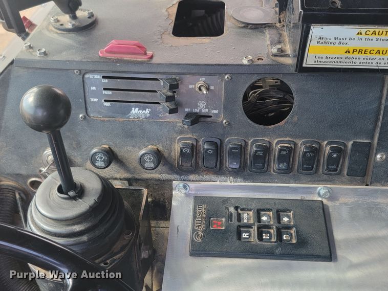 image for item ML9281 2004 Mack MR688S  refuse truck