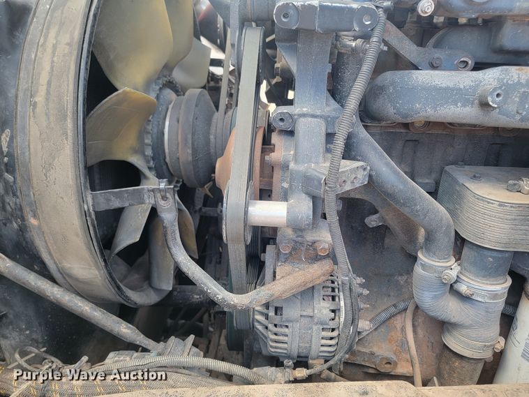 image for item ML9281 2004 Mack MR688S  refuse truck