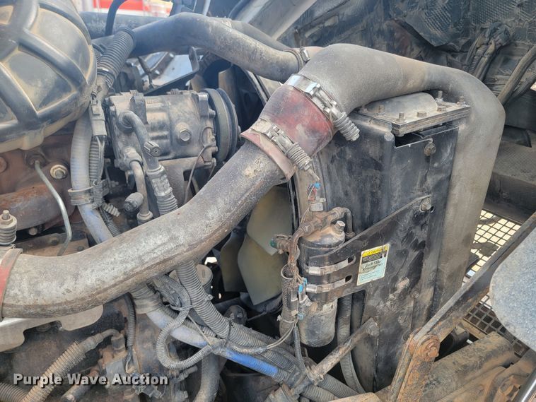 image for item ML9281 2004 Mack MR688S  refuse truck