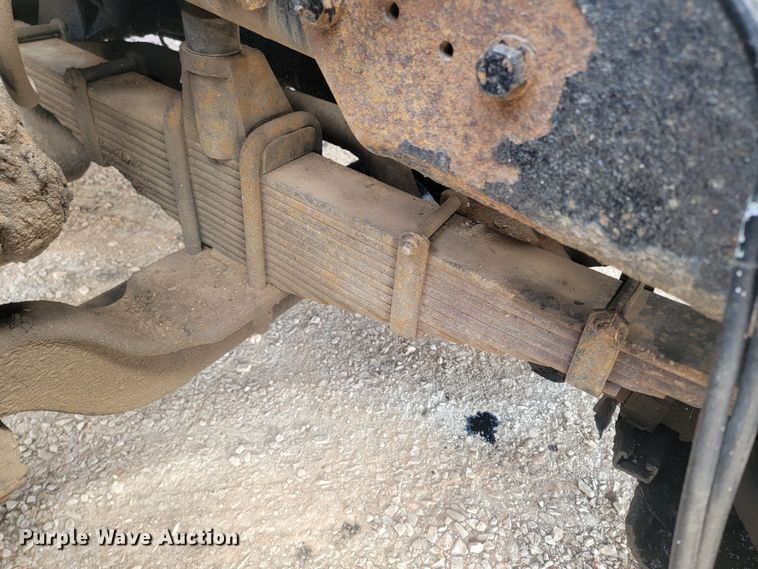 image for item ML9281 2004 Mack MR688S  refuse truck