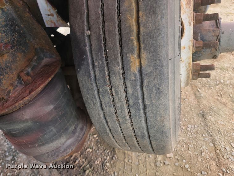 image for item ML9281 2004 Mack MR688S  refuse truck